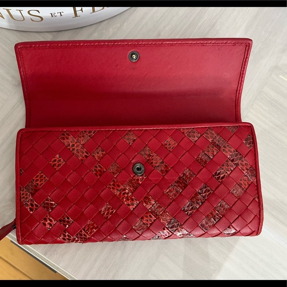 Bottega Veneta Wallet - Picture 11 of 14